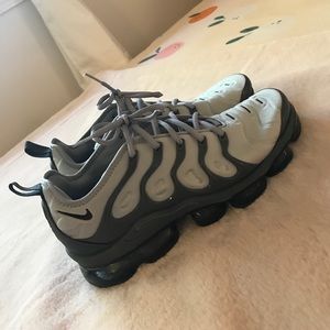 Nike Air VaporMax Plus Wolf Grey Dark Gre